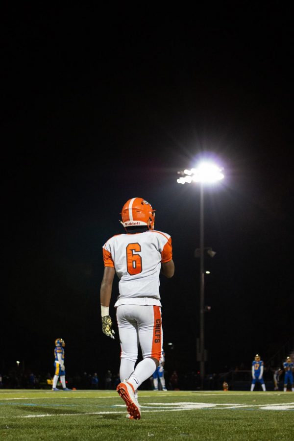 Darnell Hightower takes the field in the playoff game against North Brunswick